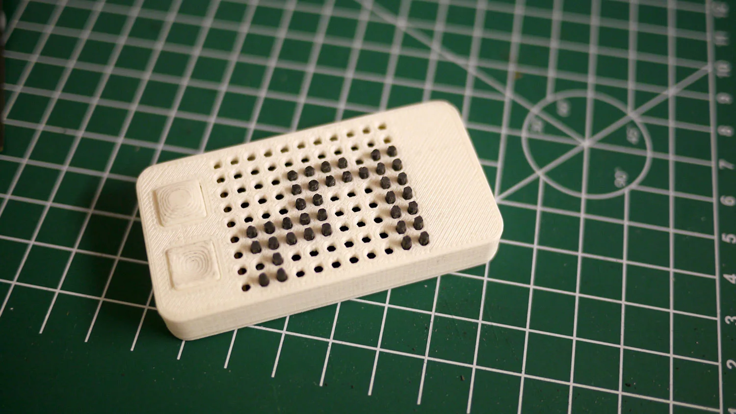 Early 3D-printed BlindMaps handheld prototype