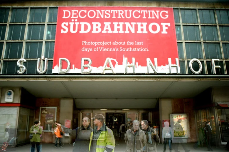 Deconstructing Südbahnhof