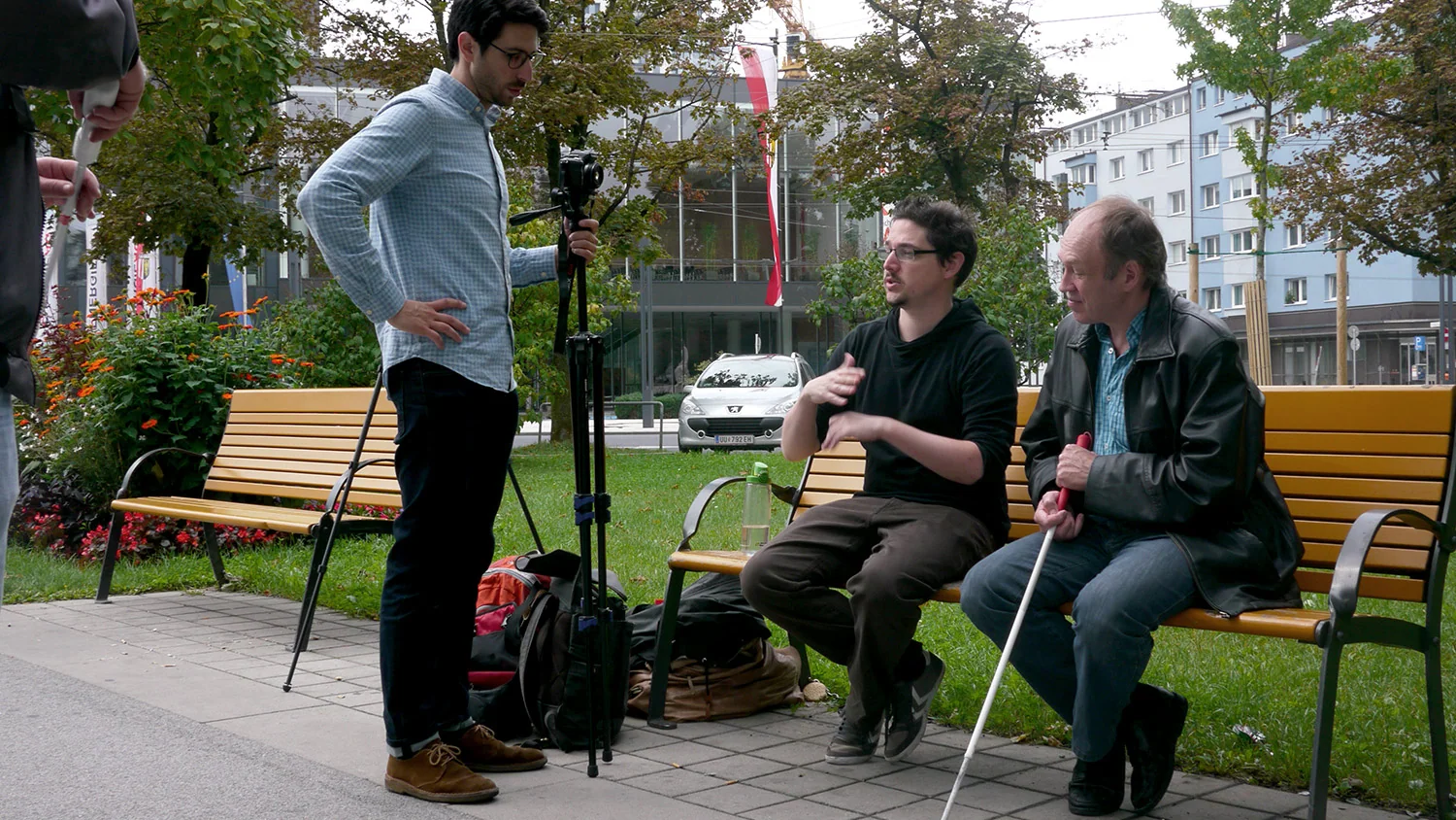Andrew Spitz in a user-testing session with Gerhard Hojas and Martin Marchstein